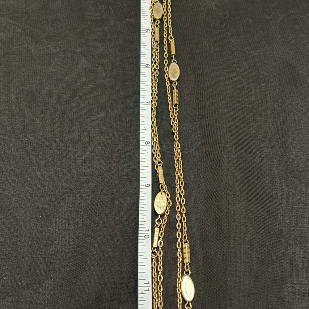 Elegant Gold Chain Necklace - Picture 5 of 6
